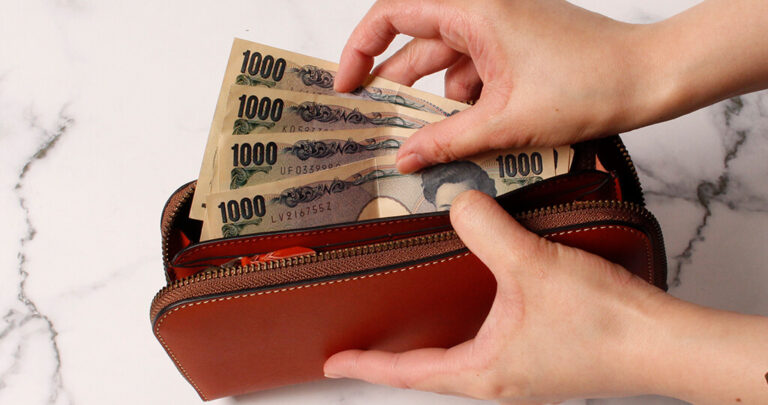 財布の金運アップの色はこれだ!風水から見る金運劇的アップカラーTOP5 - 【公式】札幌革職人館 ブランド 革小物 コンテンツ