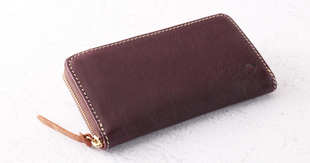 紫の財布